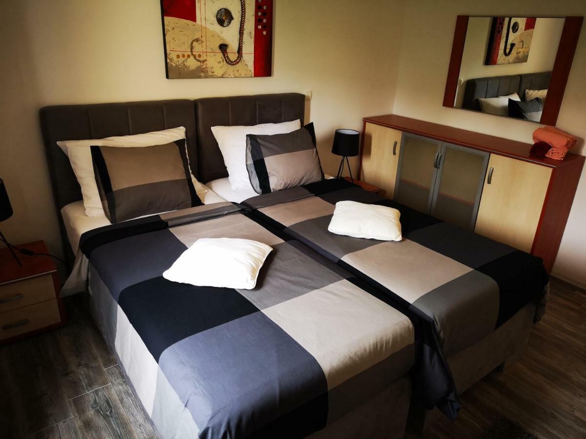 Bed and Breakfast Niko Селине Экстерьер фото